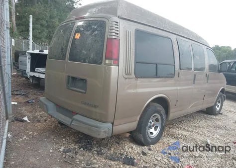 1998 Chevrolet Chevy Van G1500 from USA, damaged, VIN 1GBFG15R8W1006106